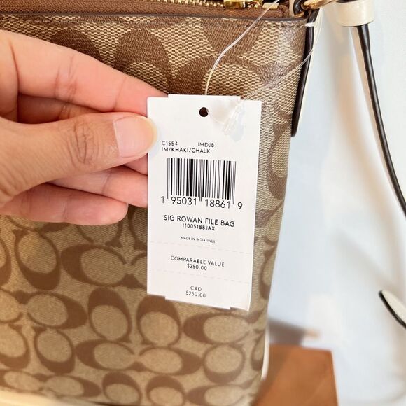 NWT Coach Rowan File Bag In Signature Canvas - Picture 5 of 7